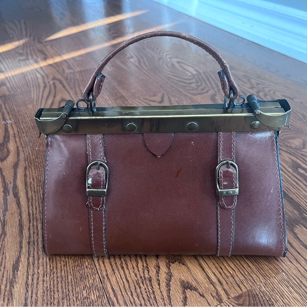 Vintage Doctor / Nurse Brown Leather Handbag rare find